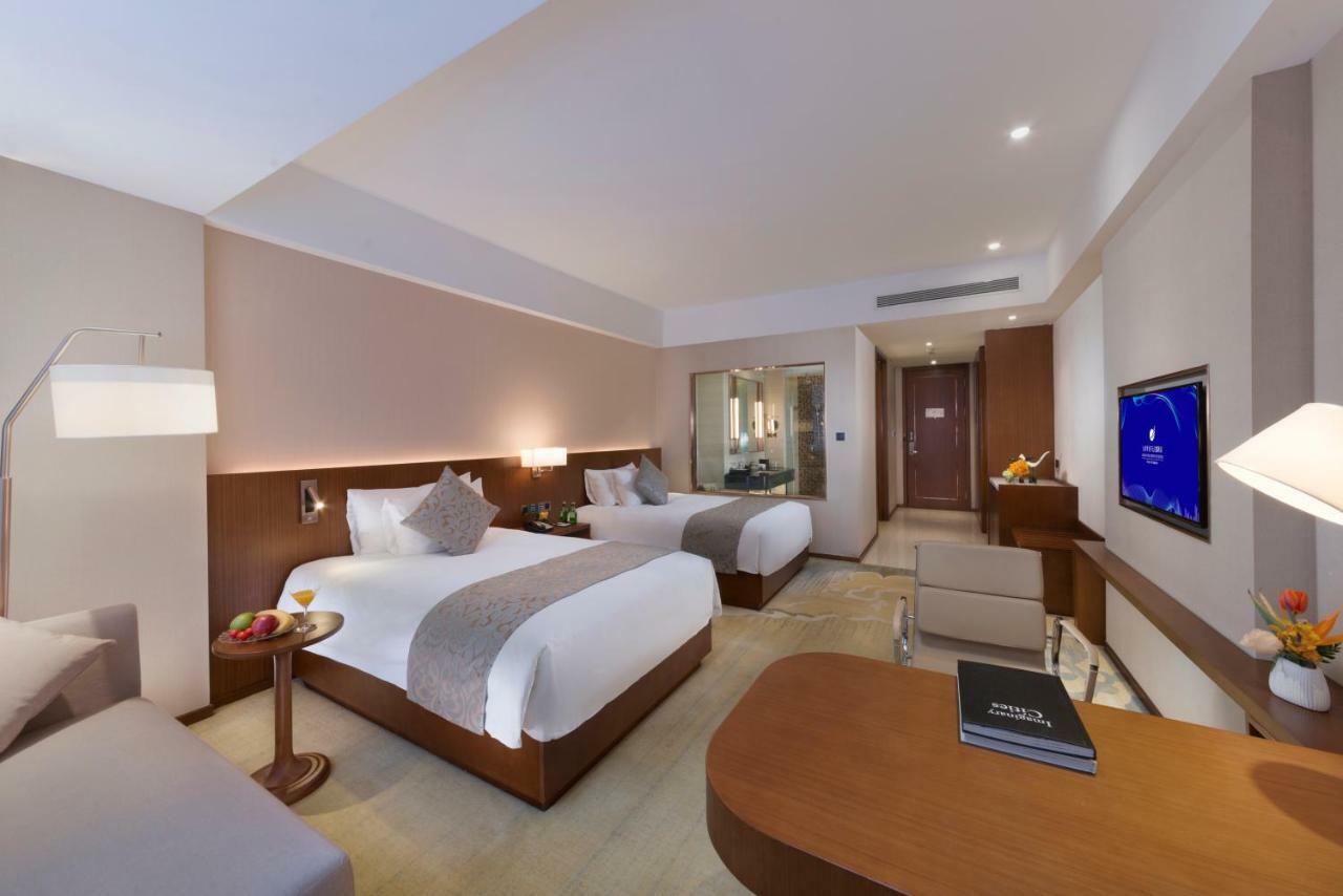 แกรนด์นิว เซนจูรี โฮเทล จิงเยว่ ฉางชุน Hotel Zhuanwachang ภายนอก รูปภาพ