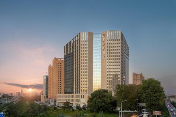 แกรนด์นิว เซนจูรี โฮเทล จิงเยว่ ฉางชุน Hotel Zhuanwachang ภายนอก รูปภาพ